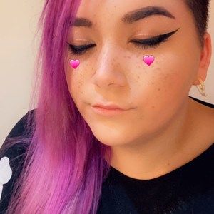 Meet your Posher, Ebony